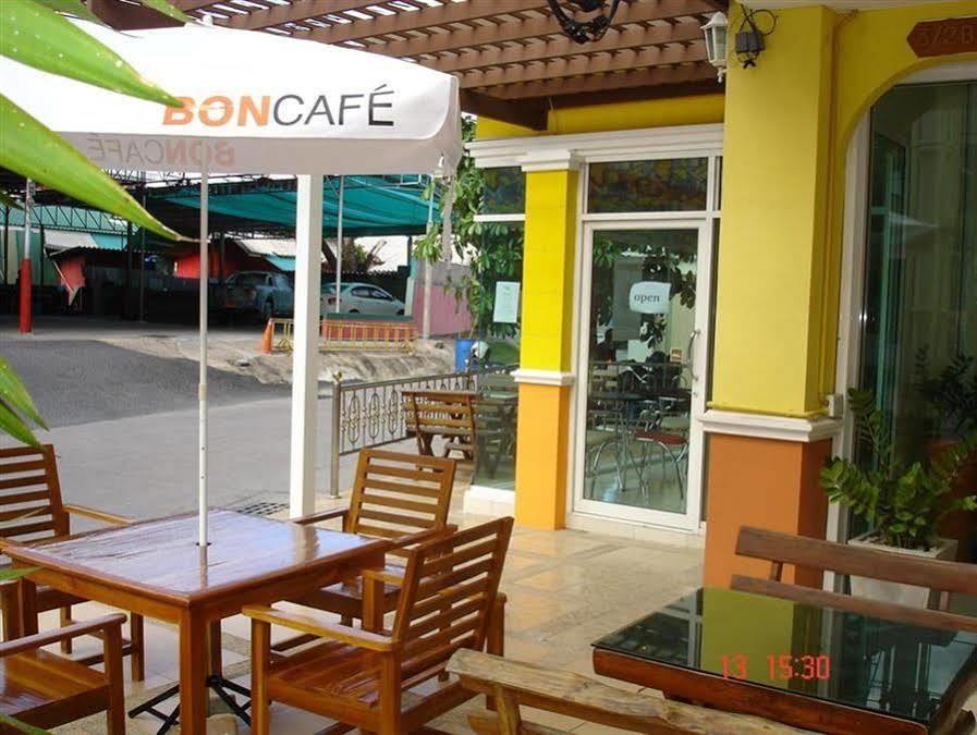 V Style Boutique Hotel Pattaya Esterno foto